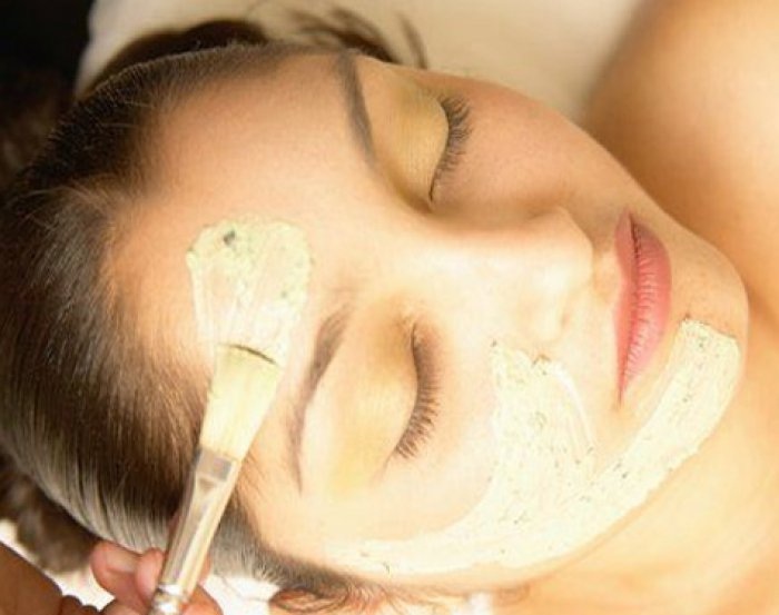 drozhzhevaya-maska-dlya-lica-1