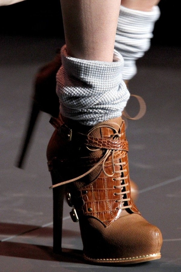 modnye-sapogi-vesna-2016-aktualnoe-v-sezone-40