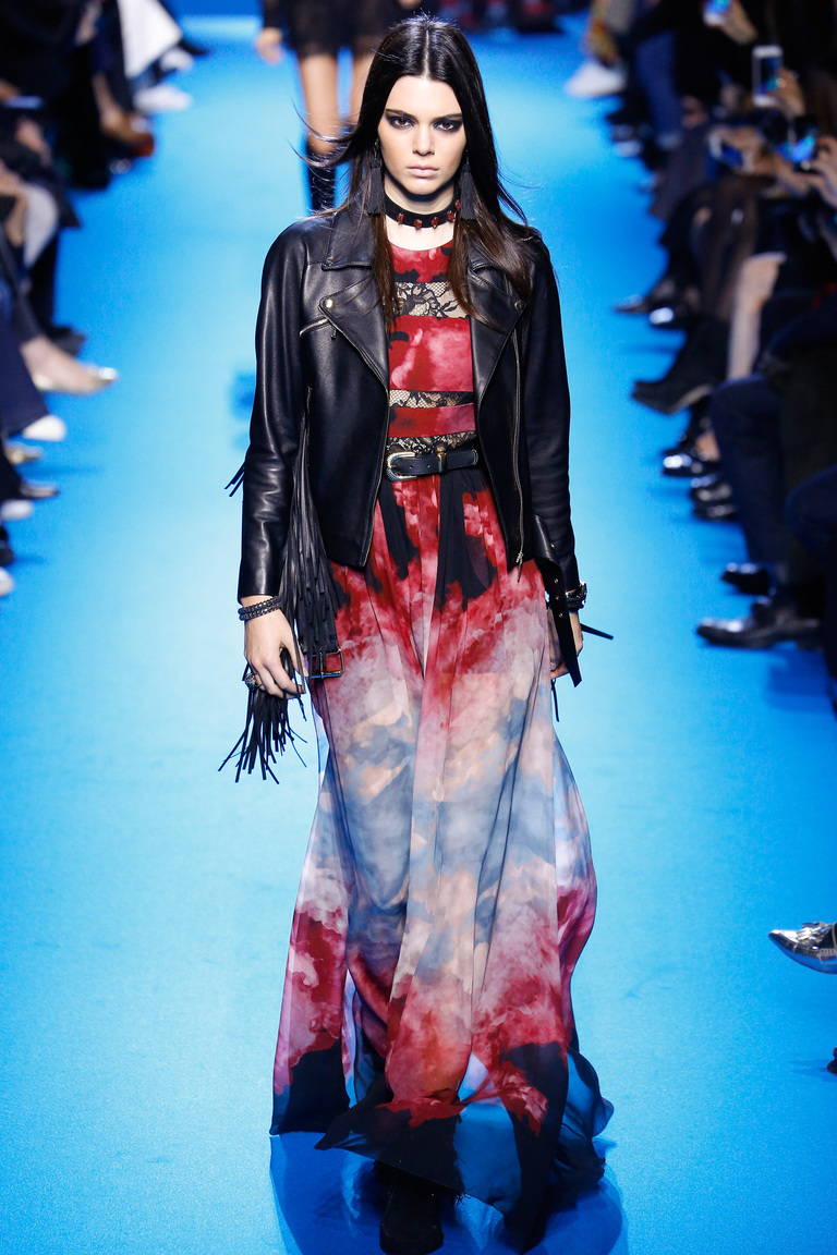 Модная одежда сезона зима 2017 - куртка, фото обзор из коллекции Elie Saab.