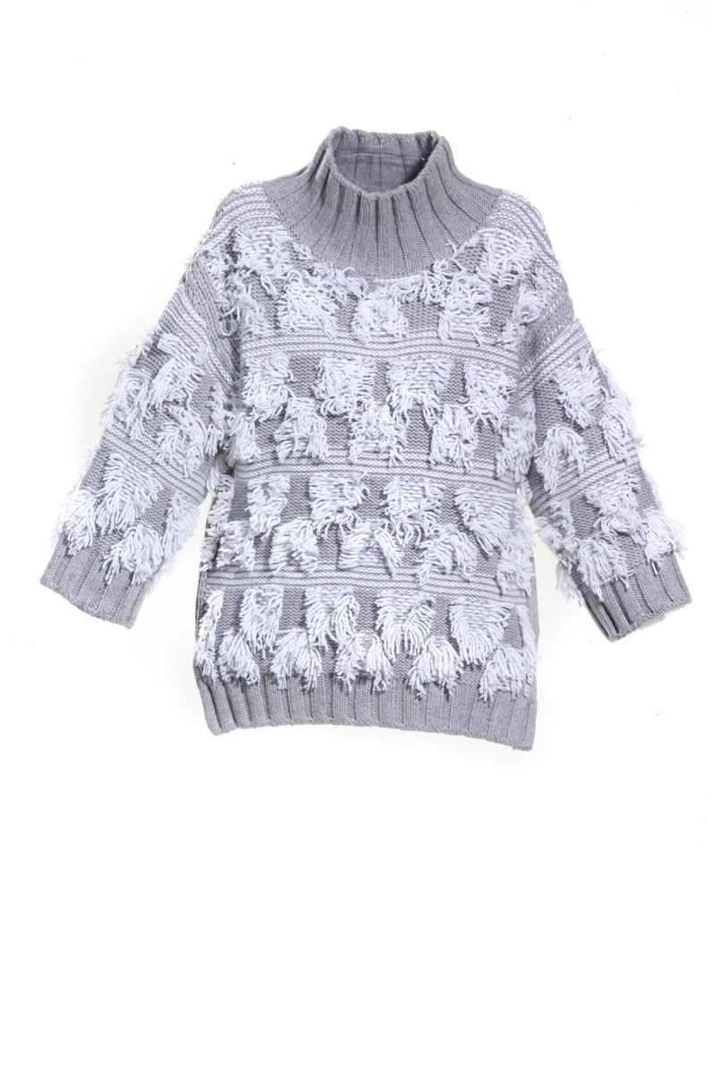 Модные свитера тренд сезона из коллекции Sayaka Davis.