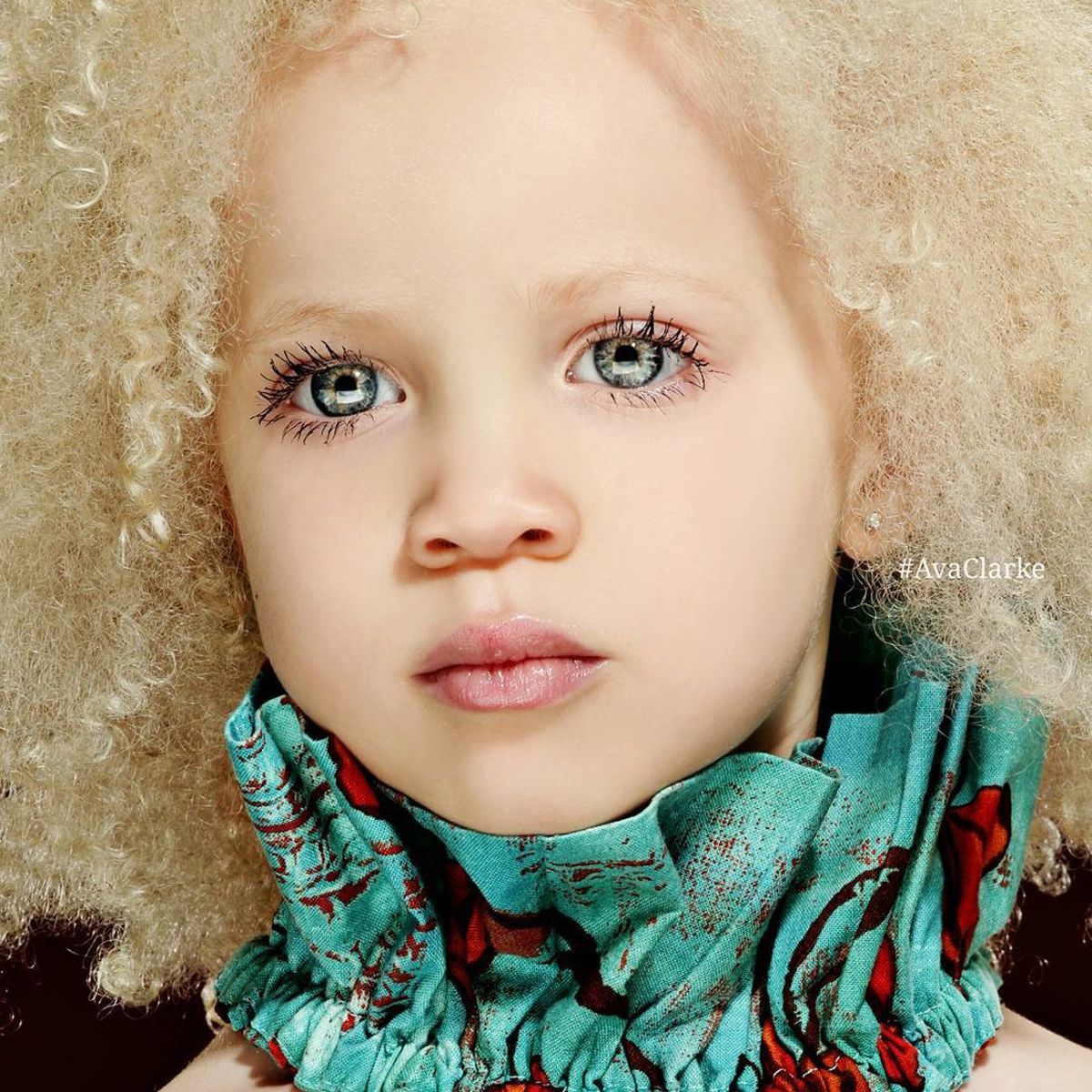 Супер-модель Ава Кларк - девочка альбинос покорила весь мир