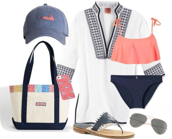 На фото: модный лук для знойного лета купальник - купальник, рубашка, вьетнамки и очки.