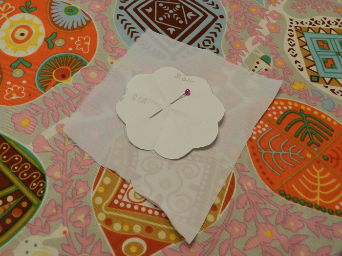 Как сделать бусы с брошкой своими руками?