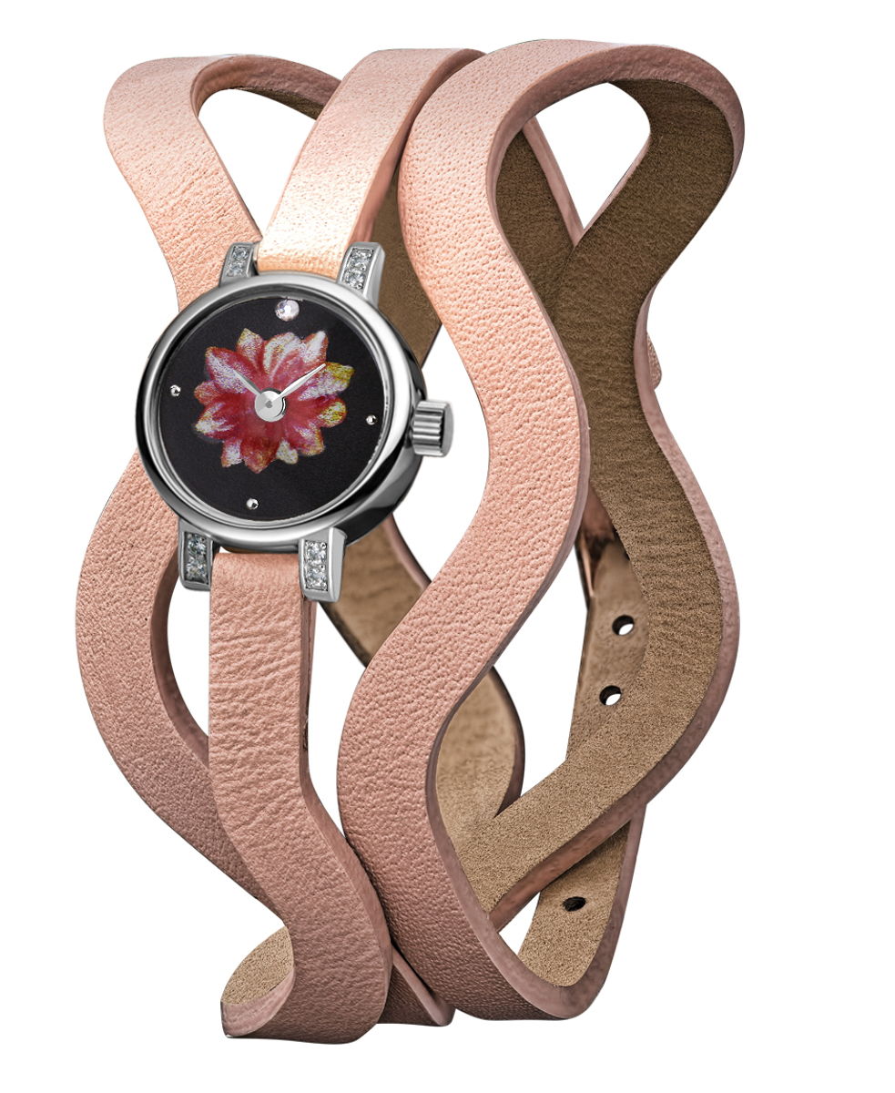 На фото: часы с яркими и необычными цветочными узорами.