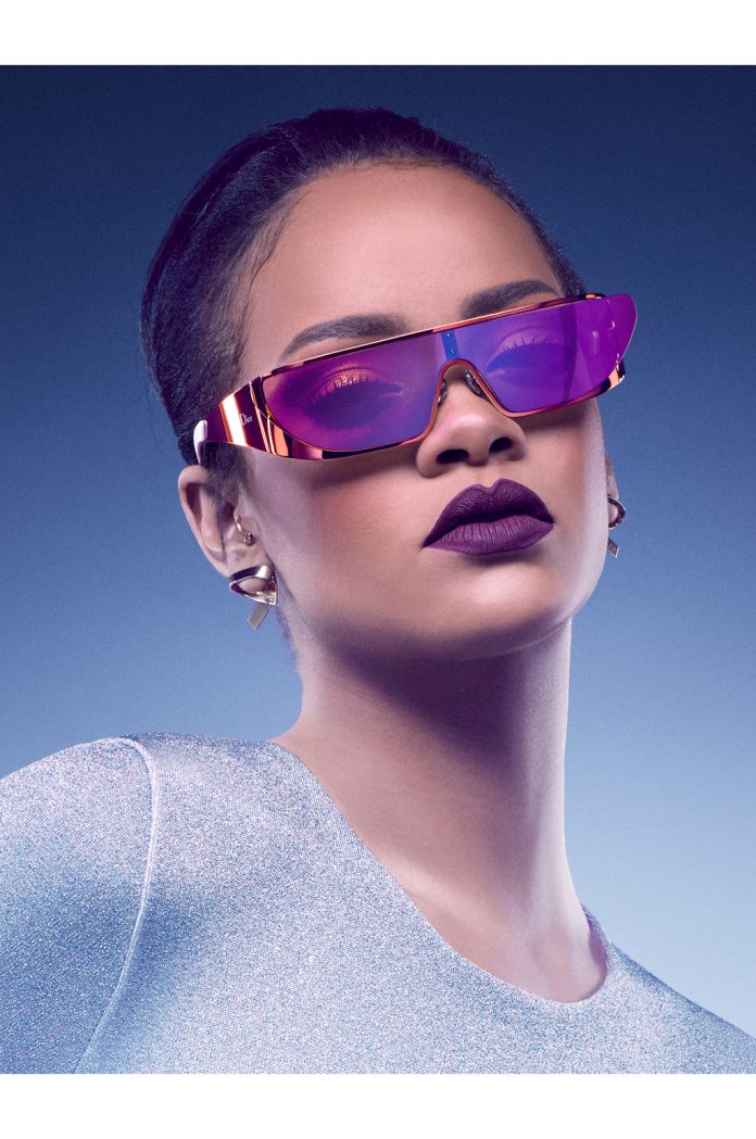Новая удивительная коллекция очков Rihanna