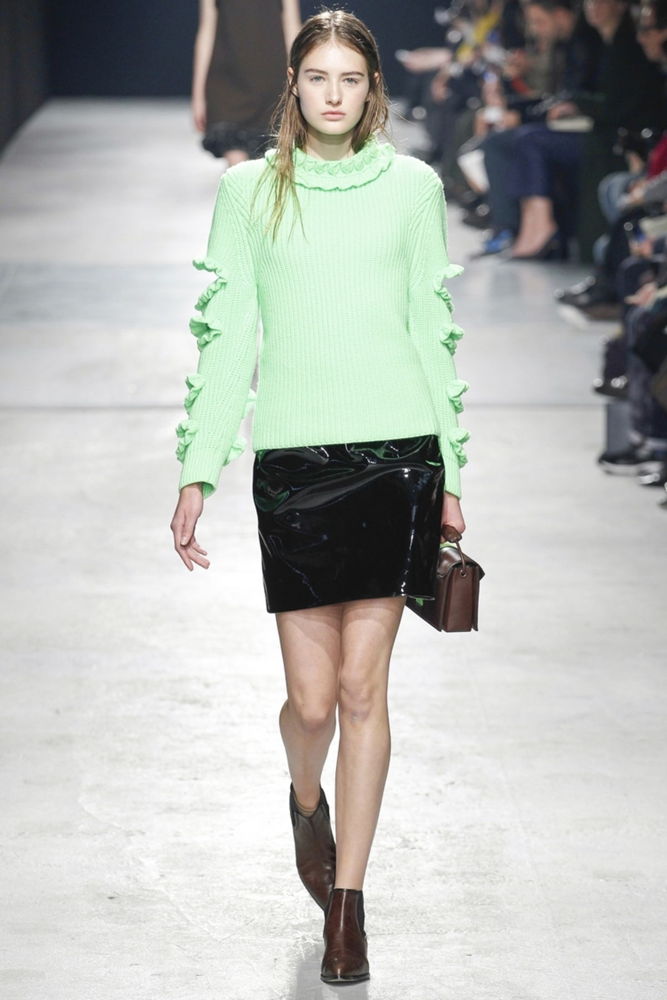 Нежно-зеленая модная кофта 2015 – фото новинка от Christopher Kane