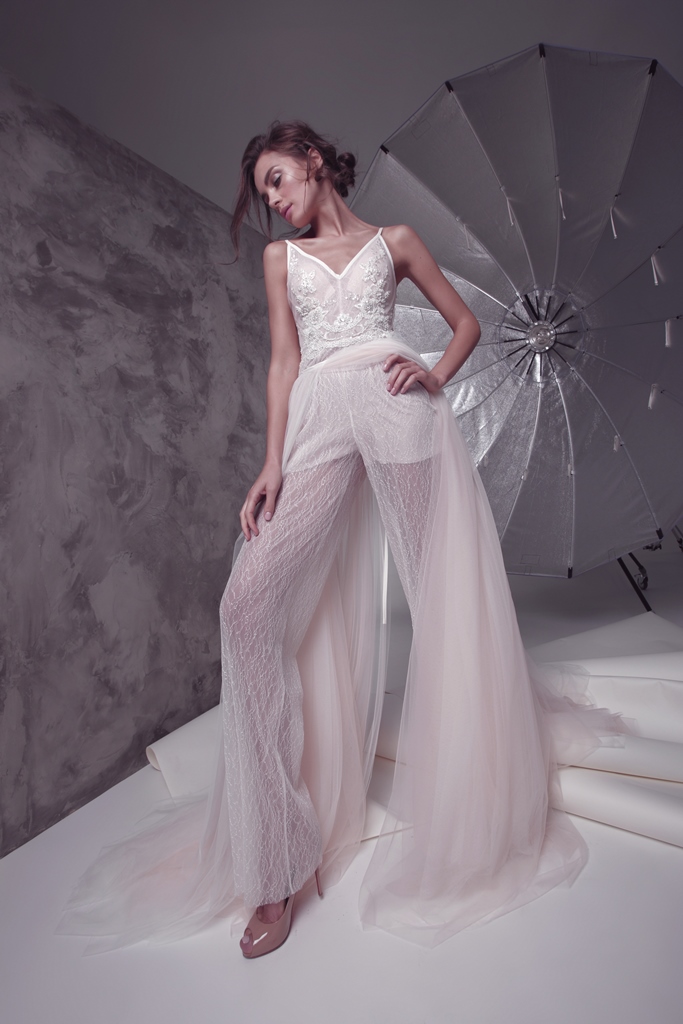 Звездный фотограф Соня Плакидюк сняла рекламную кампанию для свадебного бренда Anne-Mariee