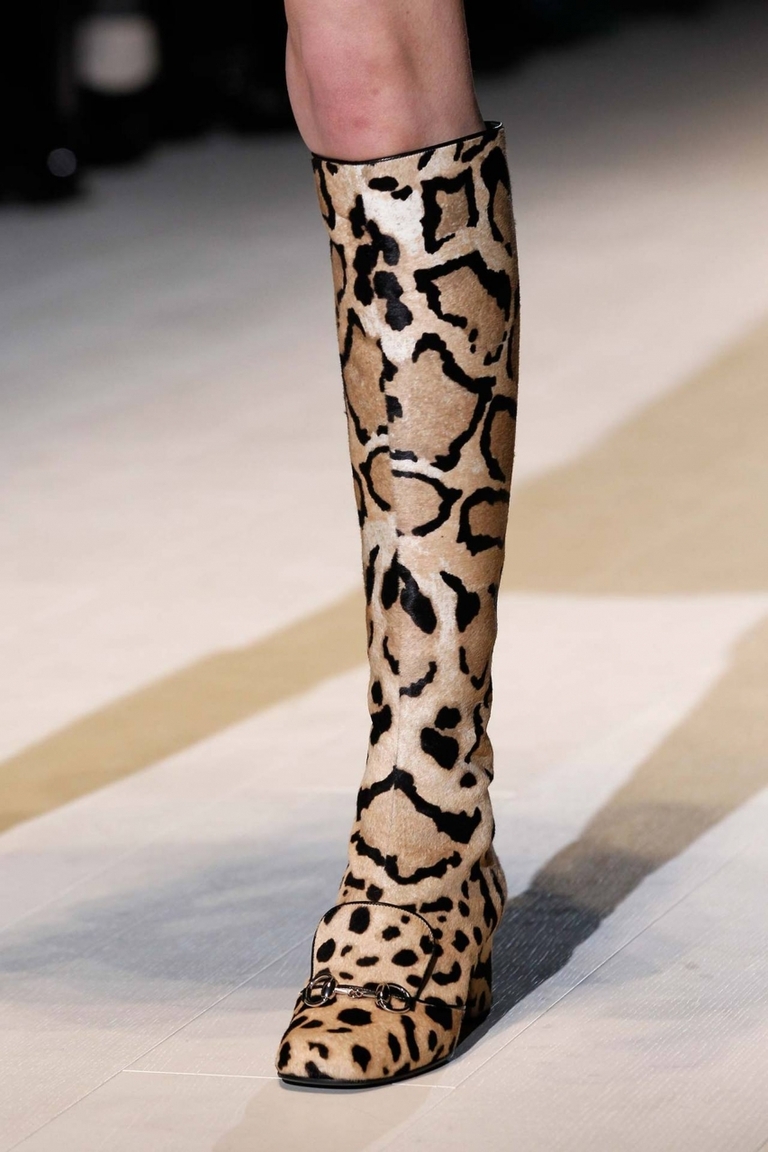 Леопардовые модные сапоги 2015 – фото новинка от Gucci