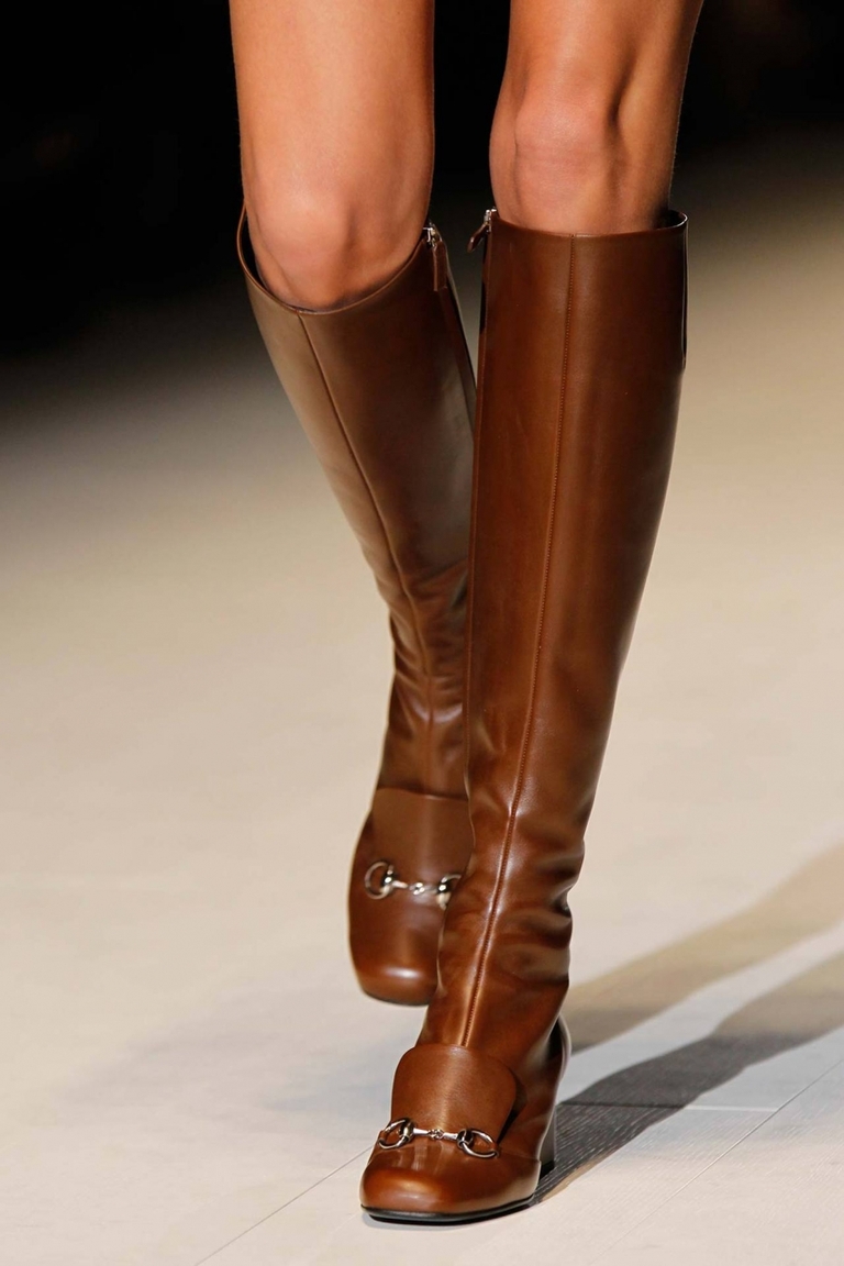 Коричневые модные сапоги 2015 фото – Gucci